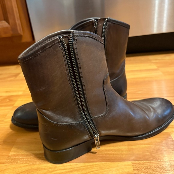 Frye Size 8.5B Dark Brown Women's Melissa  Leather Boots - Picture 10 of 12